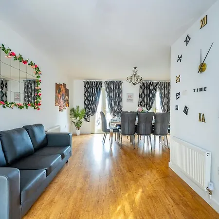 *rc27r* For Your Relaxed & Cosy + Parking Homestay szállás Leeds