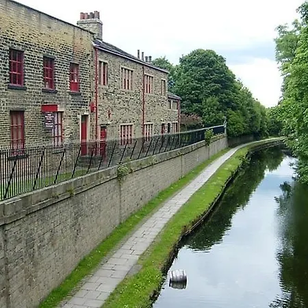 Homestay szállás *rc27r* For Your Relaxed & Cosy + Parking Leeds